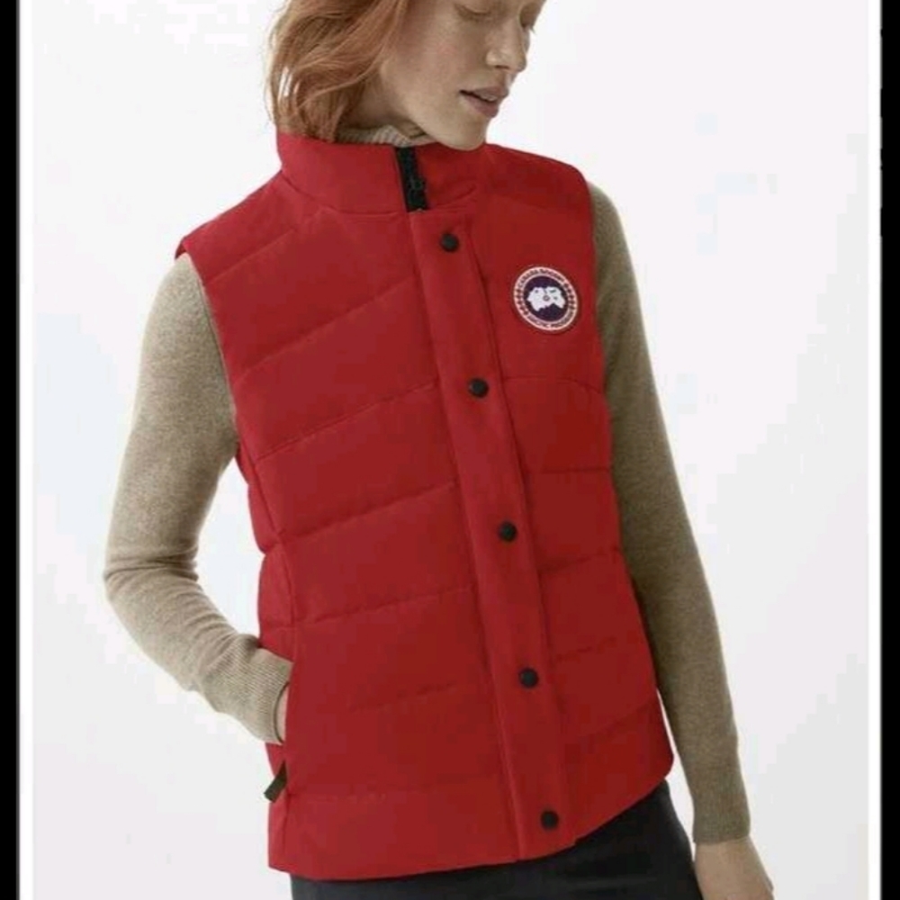 Authentic Canada Goose women xs